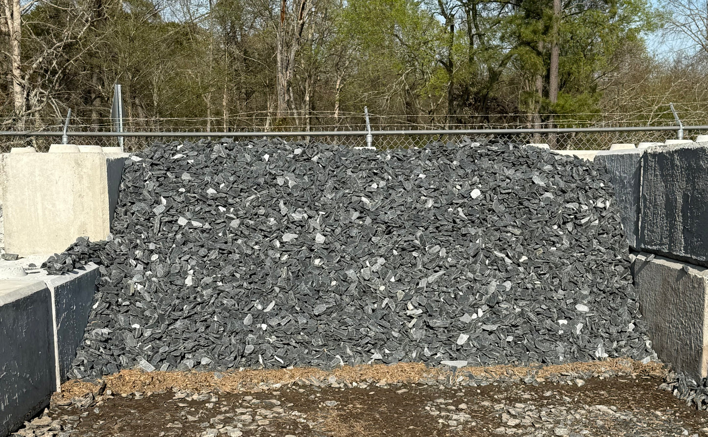 Black Slate Chips, 1-3" (Sold by Scoop)