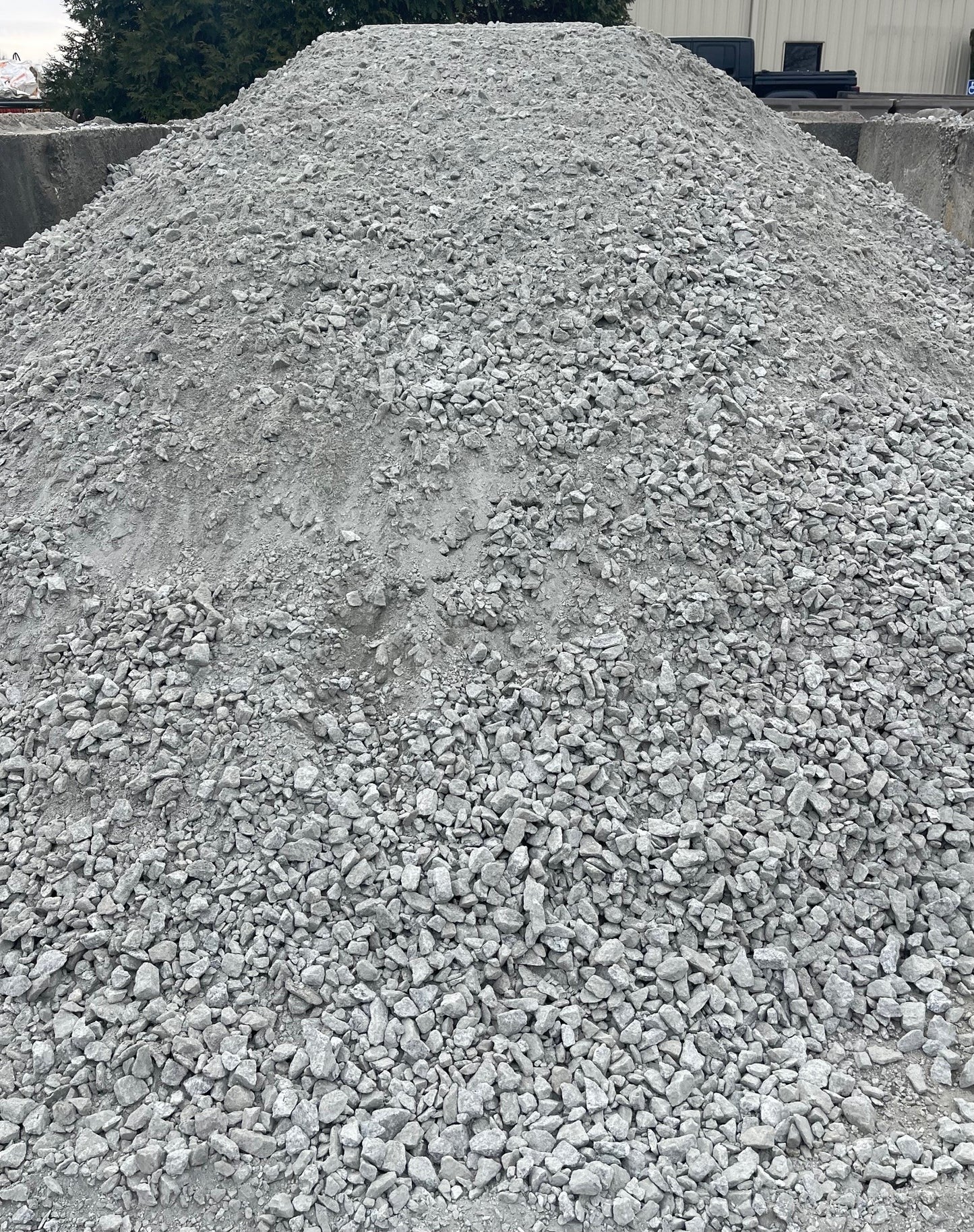 Crush & Run Stone Base (Sold by Scoop)
